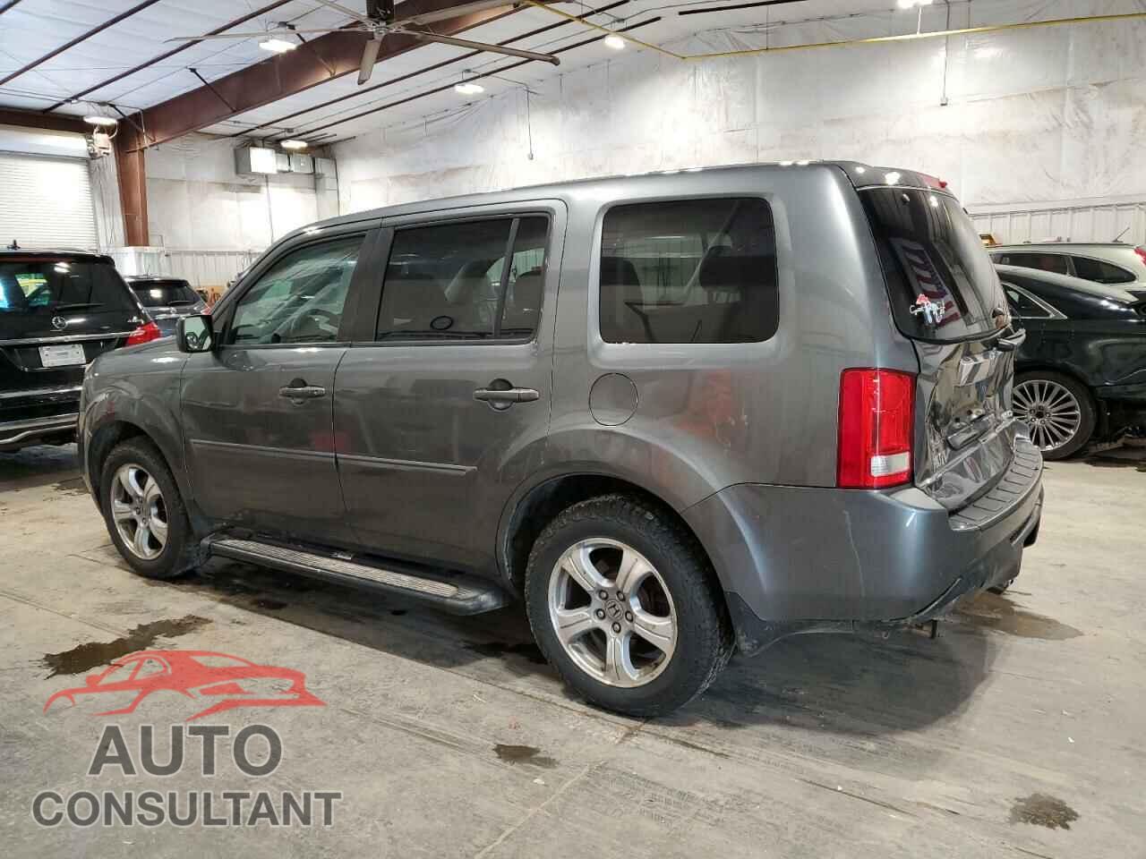 HONDA PILOT 2013 - 5FNYF4H56DB066603