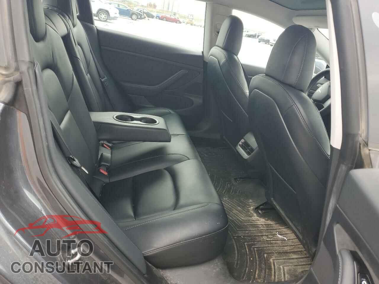 TESLA MODEL 3 2020 - 5YJ3E1EA1LF784832