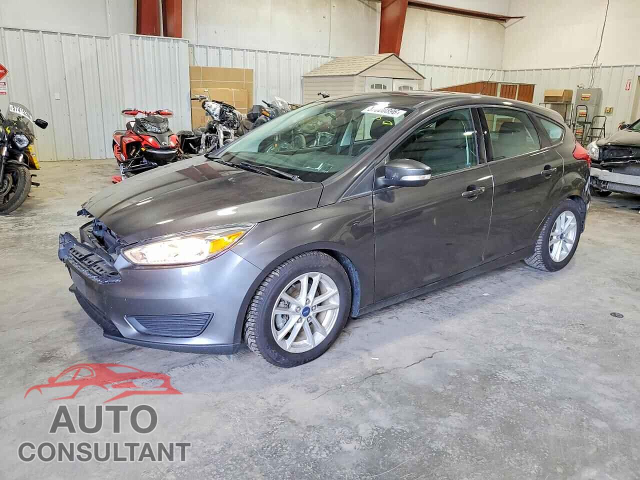 FORD FOCUS 2015 - 1FADP3K2XFL381060