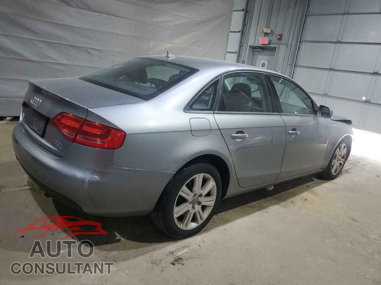 AUDI A4 2011 - WAUBFAFL0BN042220