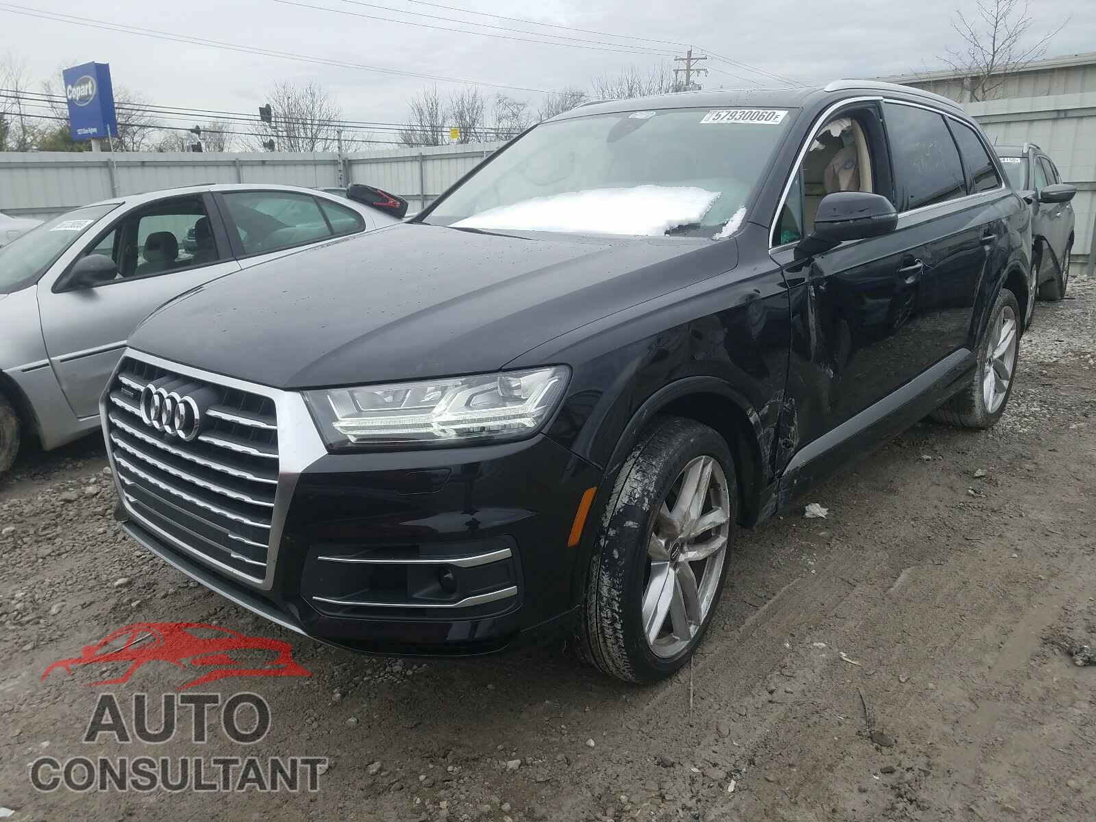 AUDI Q7 2018 - WA1VAAF77JD035409