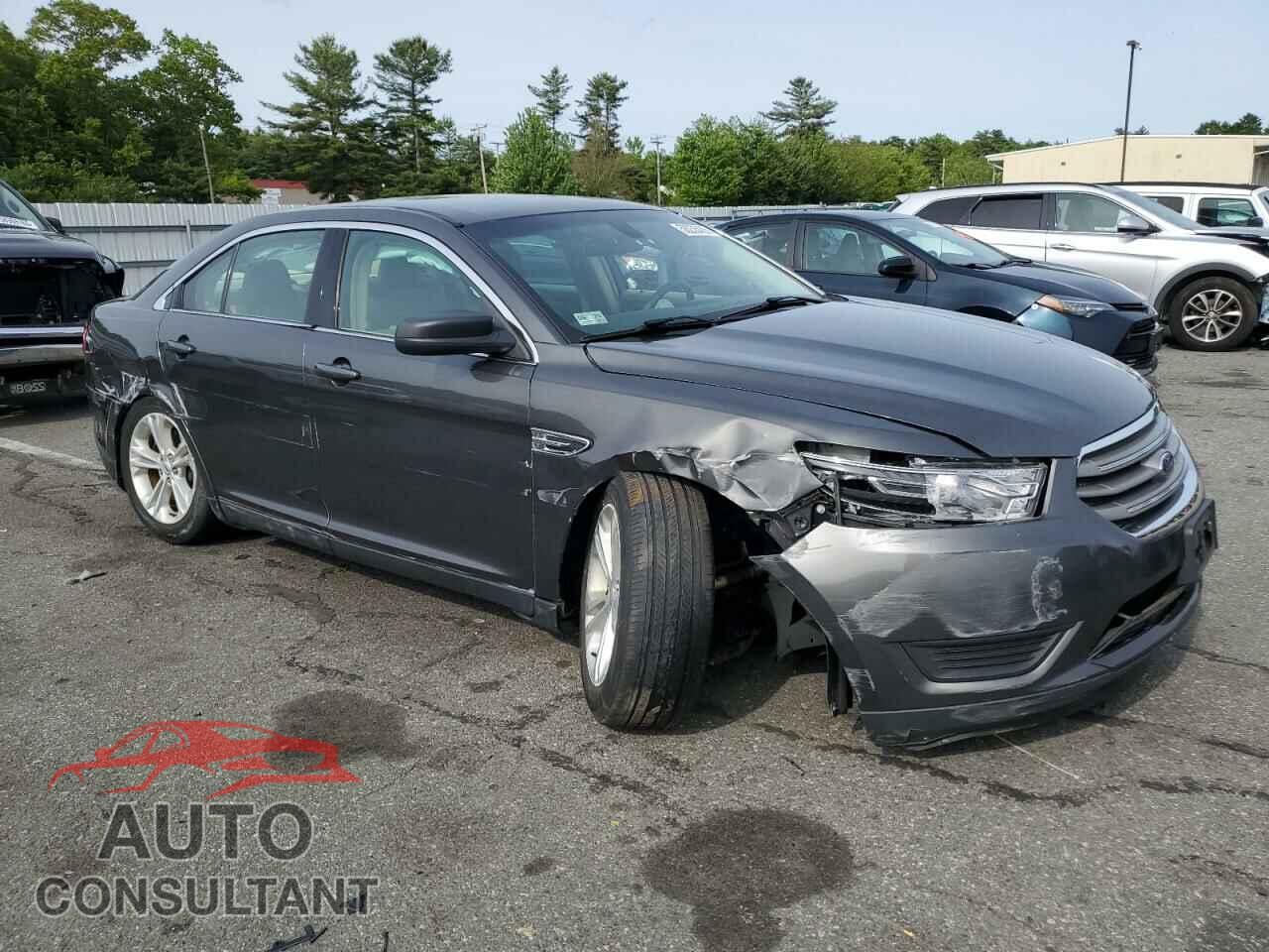 FORD TAURUS 2018 - 1FAHP2D87JG106311