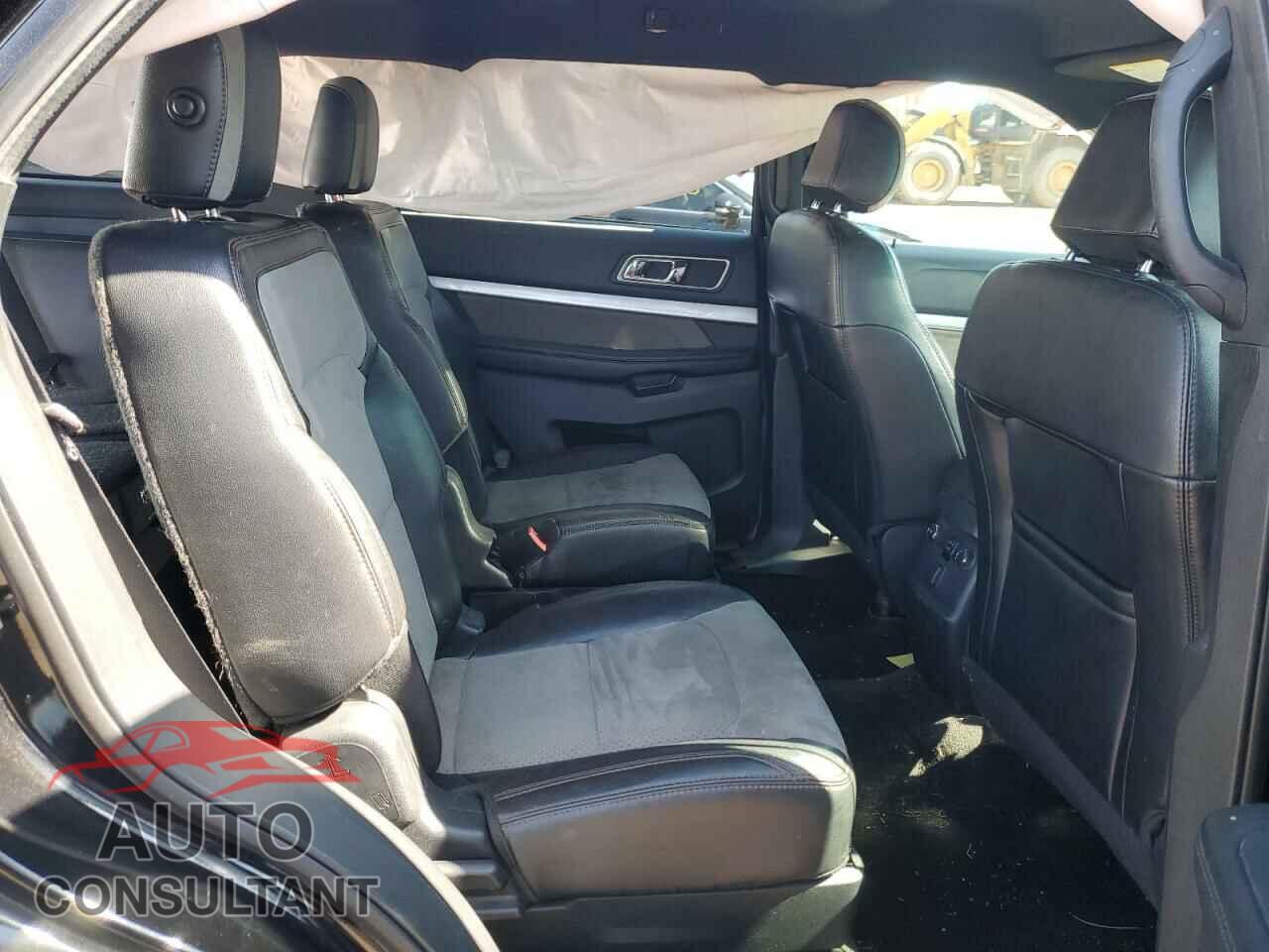 FORD EXPLORER 2017 - 1FM5K7D80HGA57791