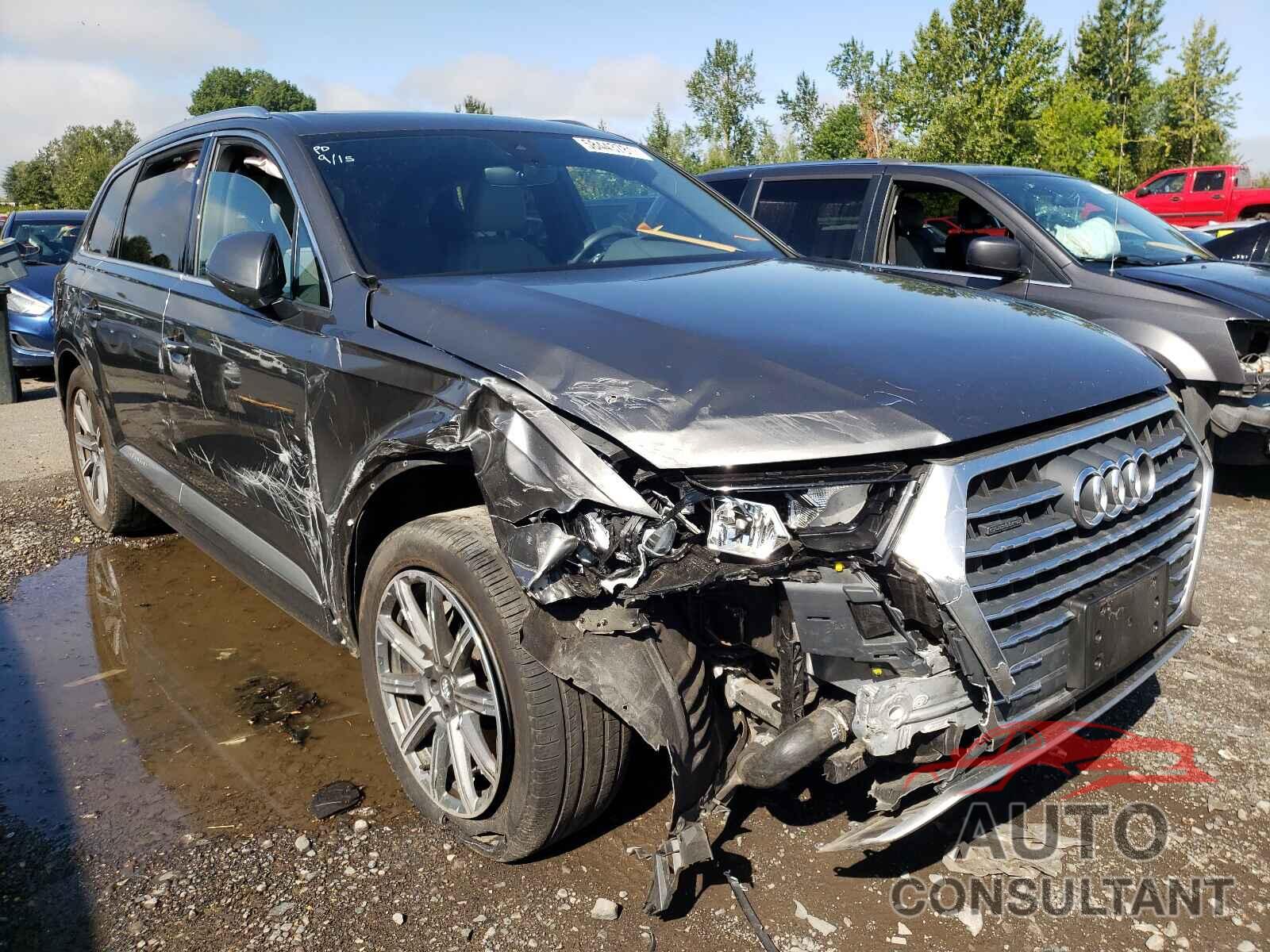 AUDI Q7 2018 - WA1LHAF73JD035166