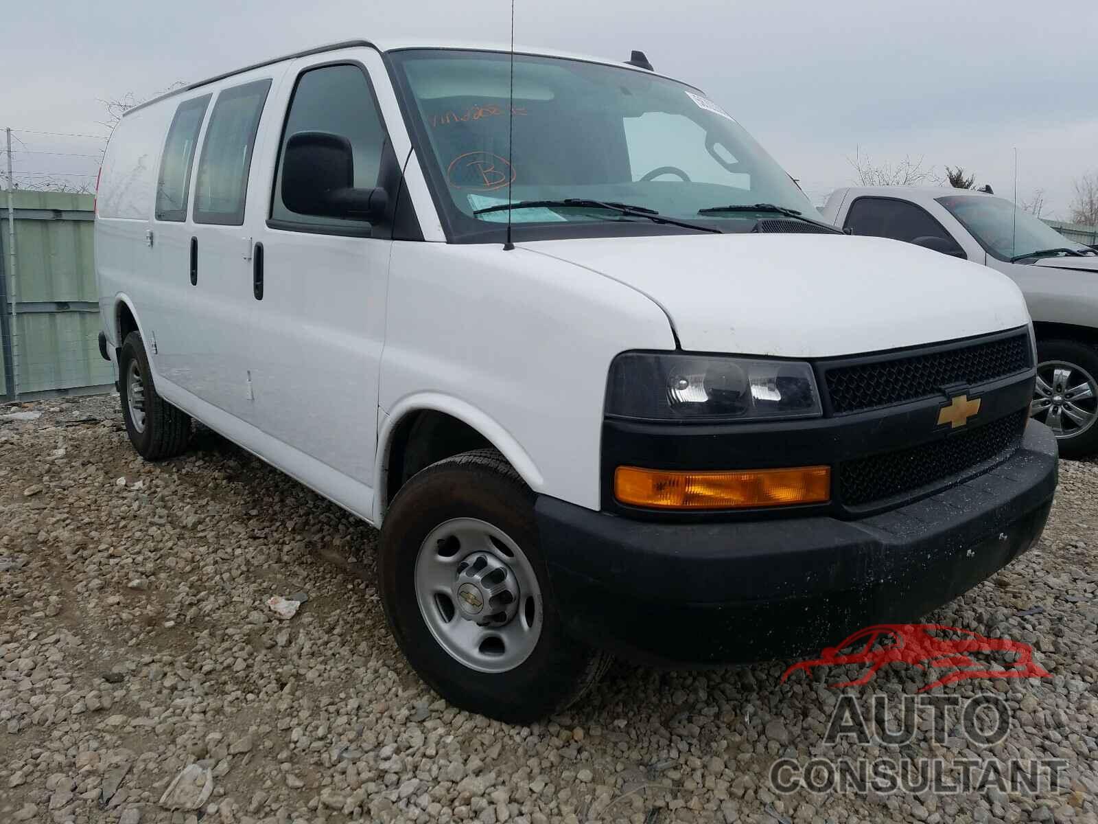 CHEVROLET EXPRESS 2020 - 1GCWGAFP8L1220873