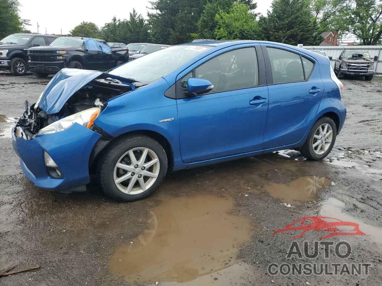 TOYOTA PRIUS 2014 - JTDKDTB30E1079614
