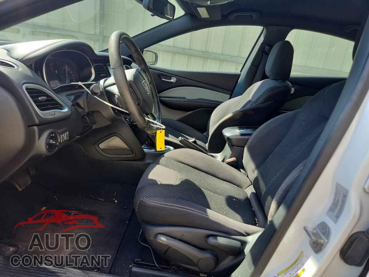 DODGE DART 2015 - 1C3CDFBBXFD194612