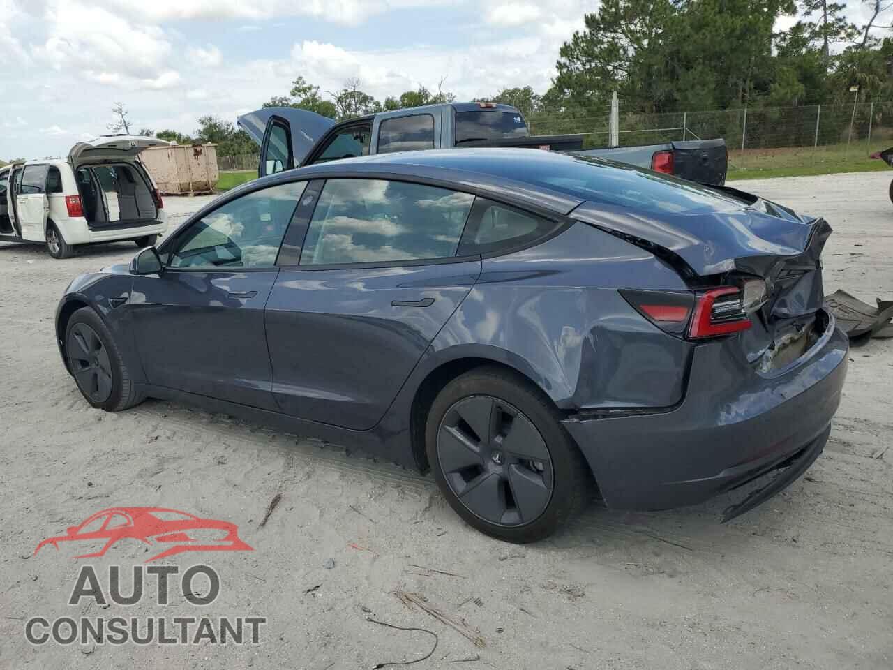 TESLA MODEL 3 2023 - 5YJ3E1EA4PF407112