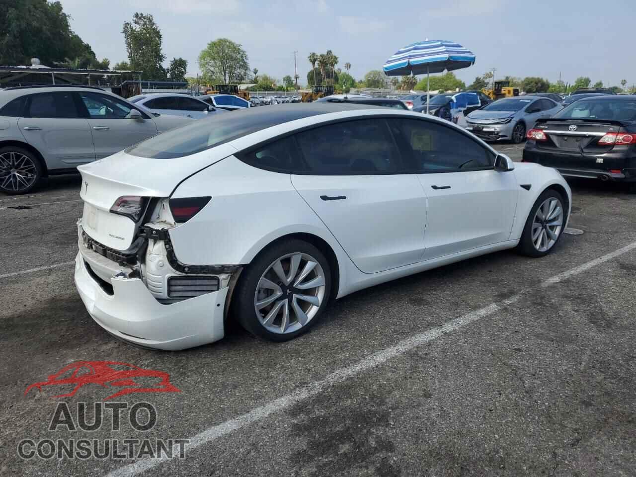 TESLA MODEL 3 2018 - 5YJ3E1EB4JF101155