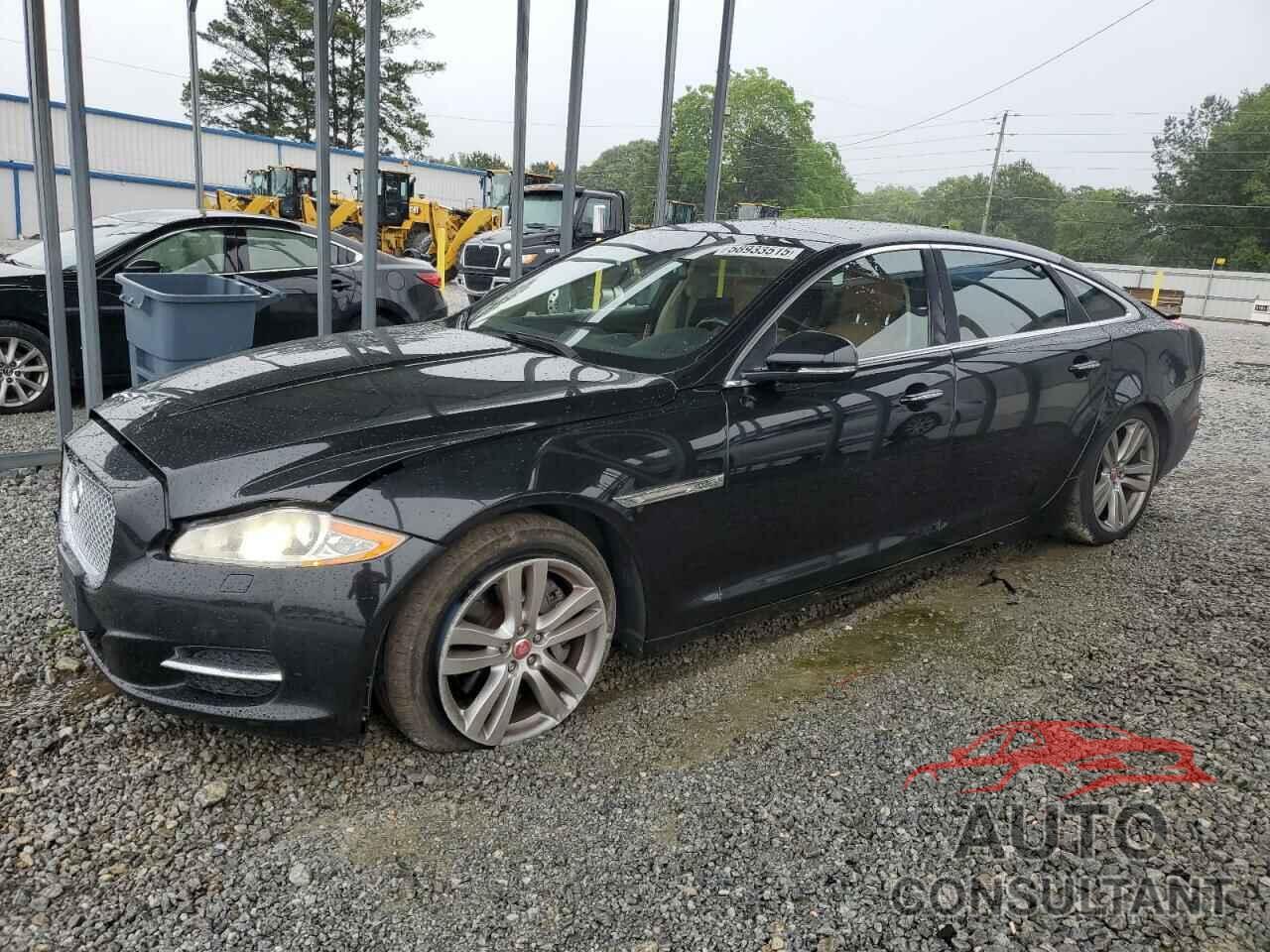 JAGUAR XJ 2014 - SAJWJ2GD5E8V69982