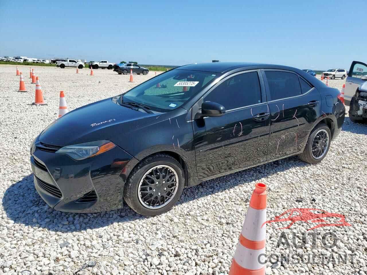 TOYOTA COROLLA 2017 - 5YFBURHE2HP730155