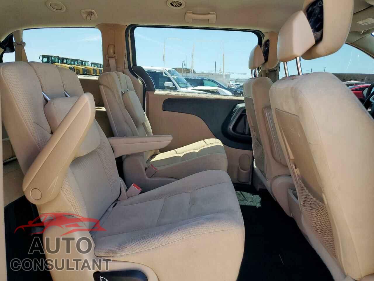 DODGE CARAVAN 2015 - 2C4RDGCG9FR543231