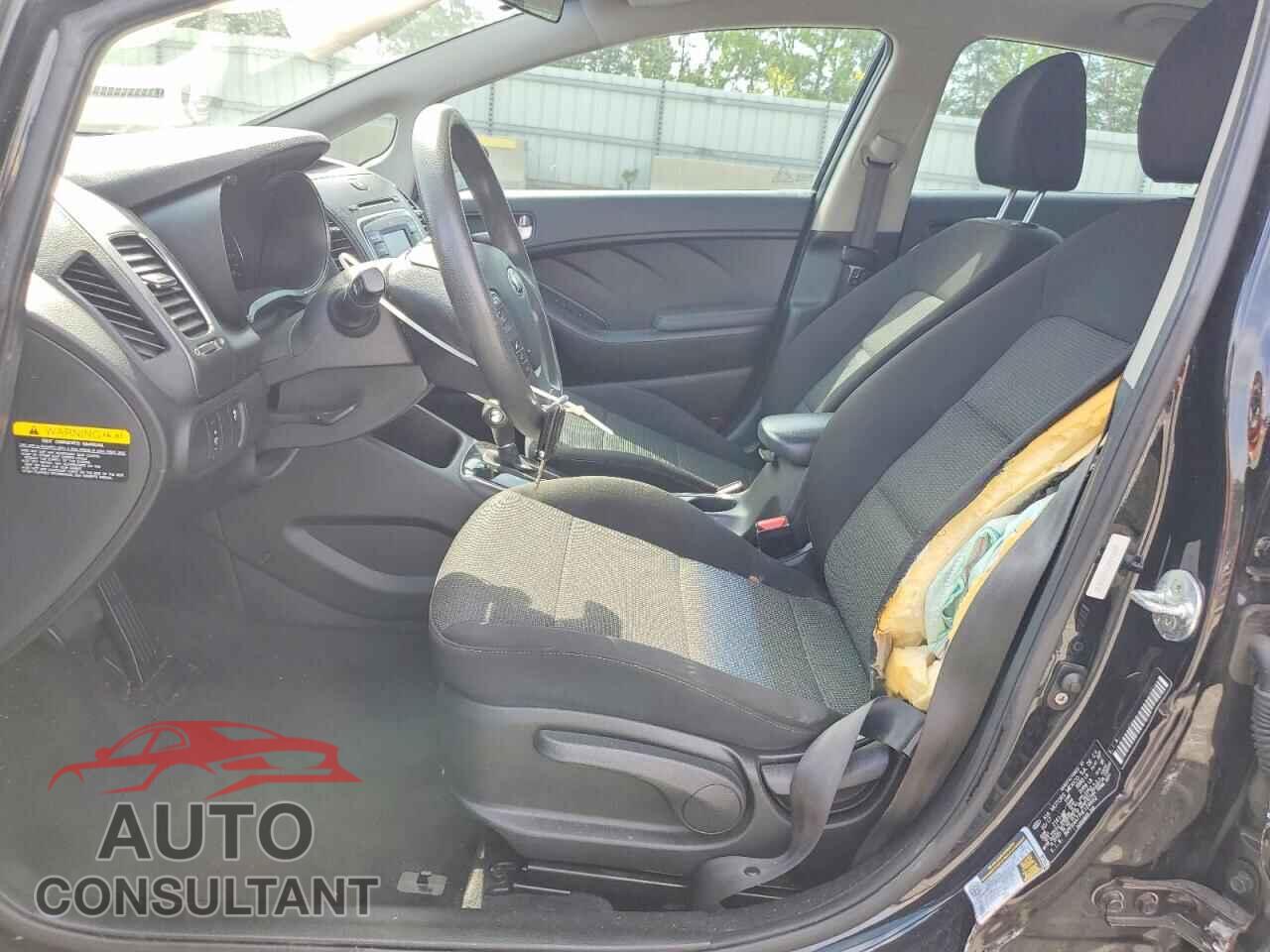 KIA FORTE 2017 - 3KPFK4A77HE124602