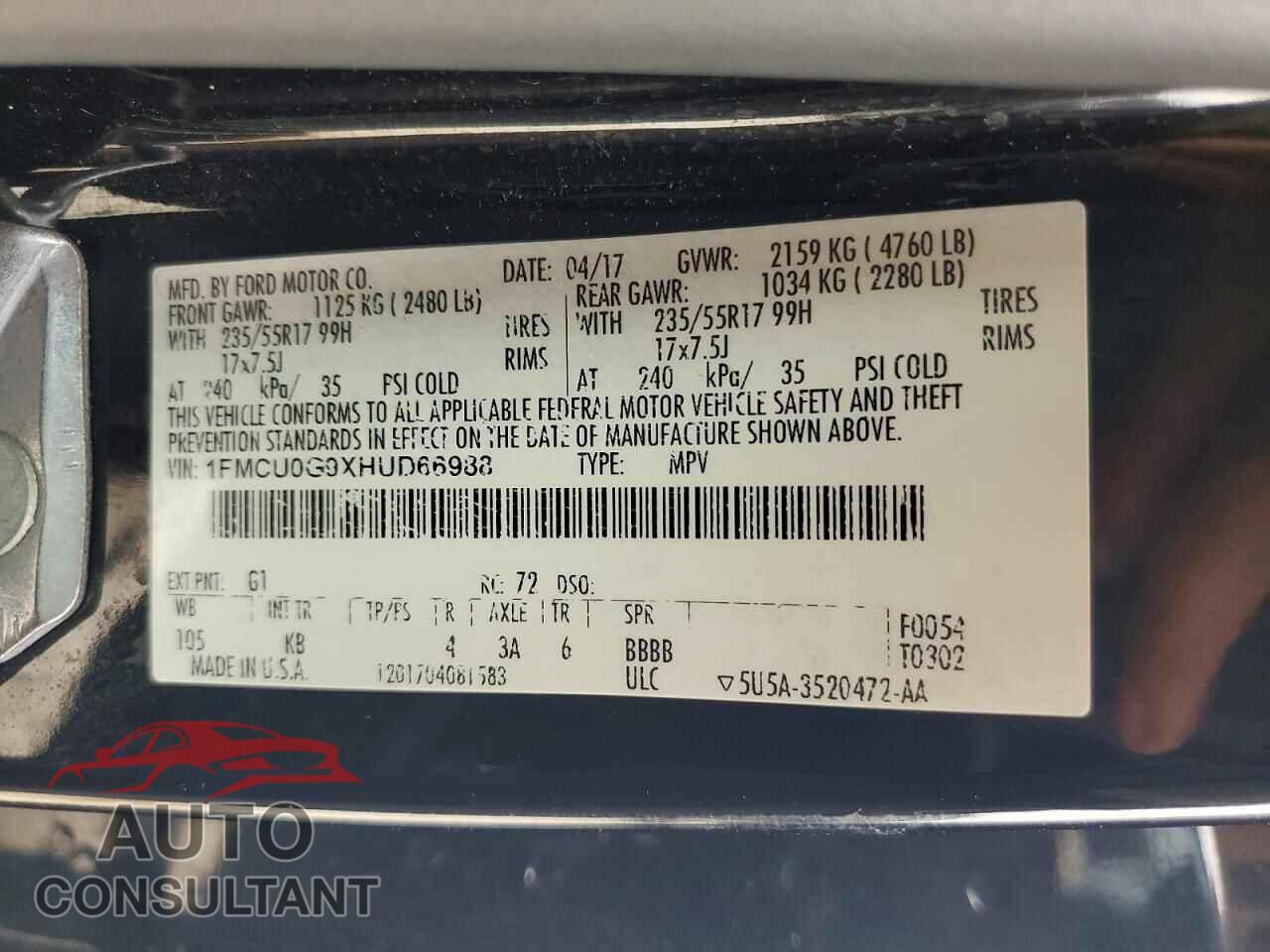 FORD ESCAPE 2017 - 1FMCU0G9XHUD66988