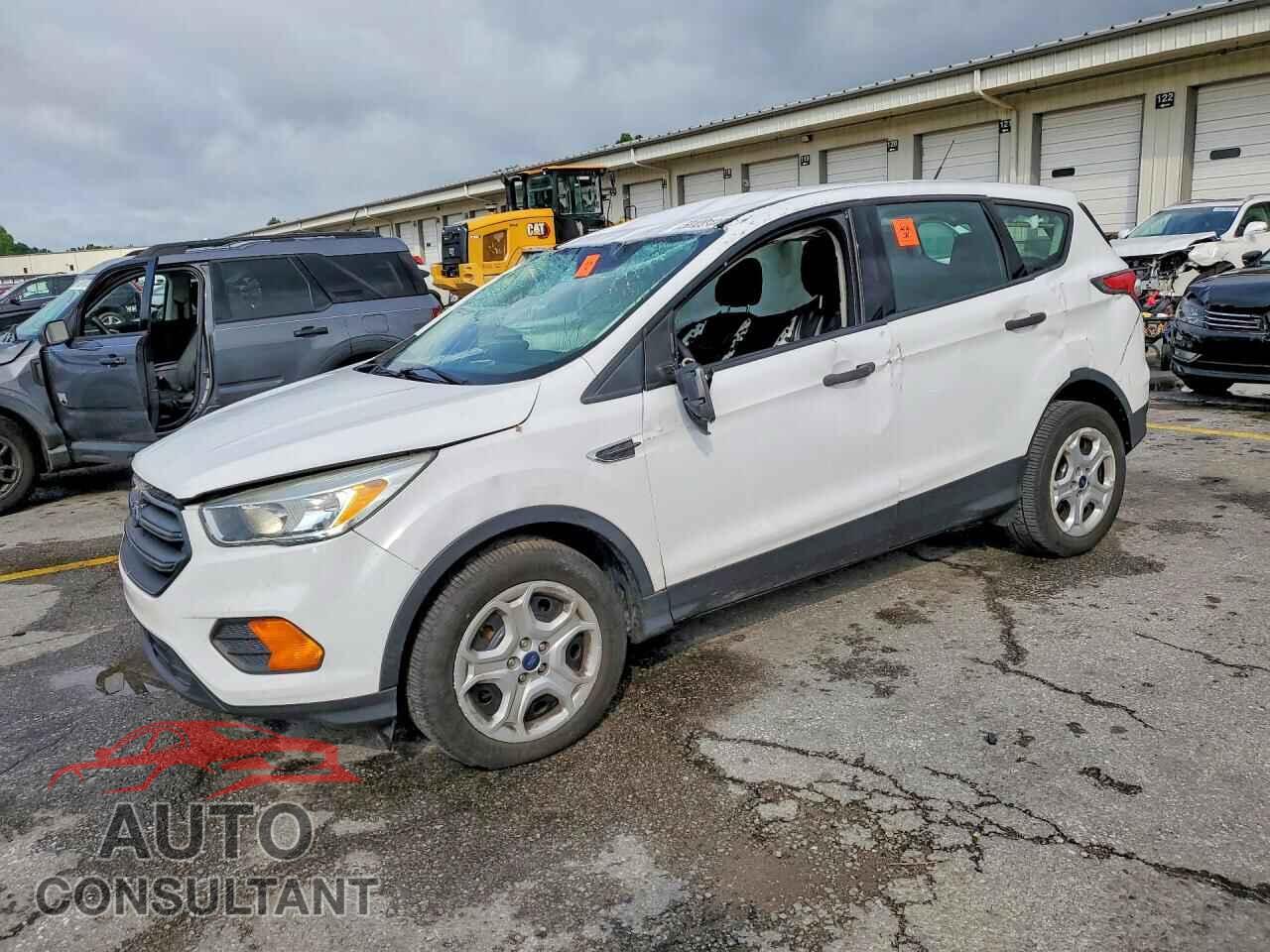 FORD ESCAPE 2017 - 1FMCU0F7XHUB51966