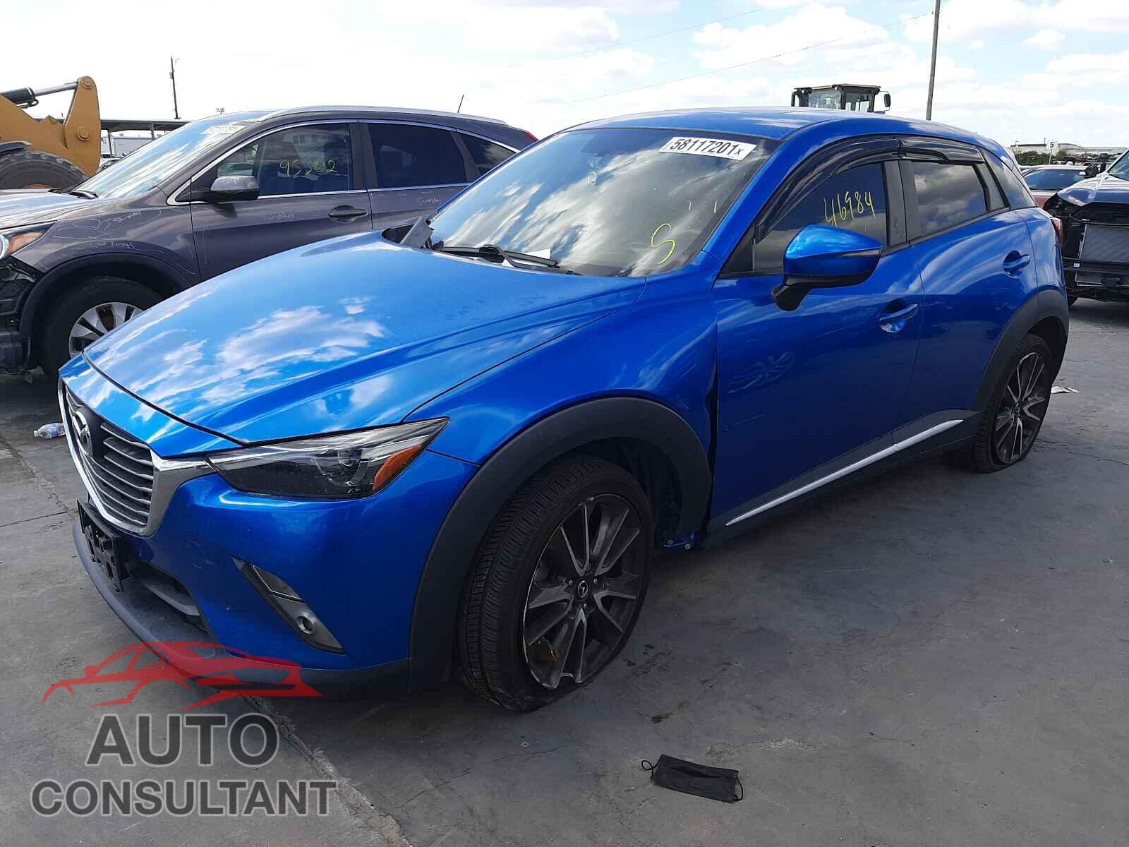 MAZDA CX-3 2017 - JM1DKFD78H0141898