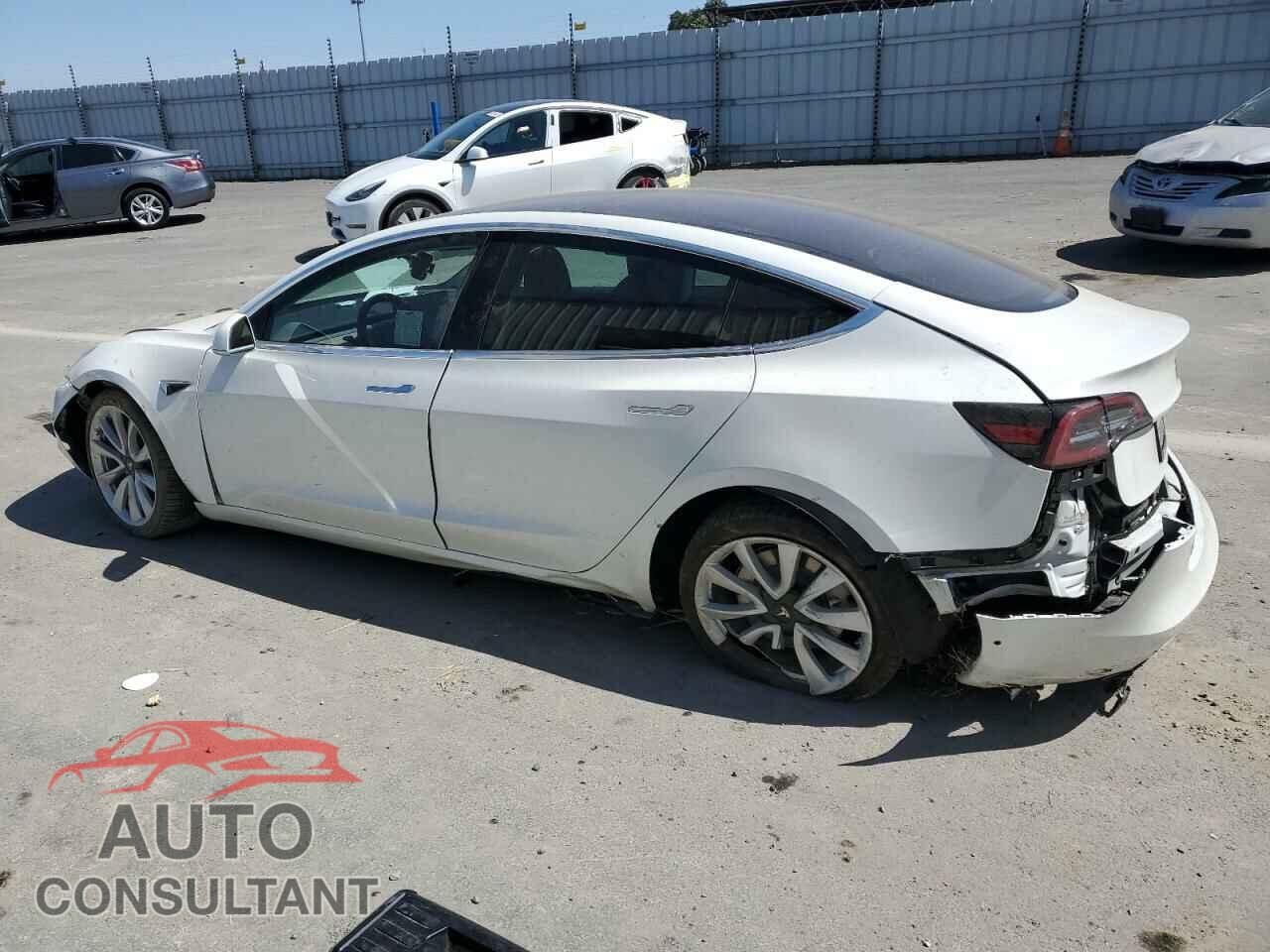 TESLA MODEL 3 2018 - 5YJ3E1EA7JF012395