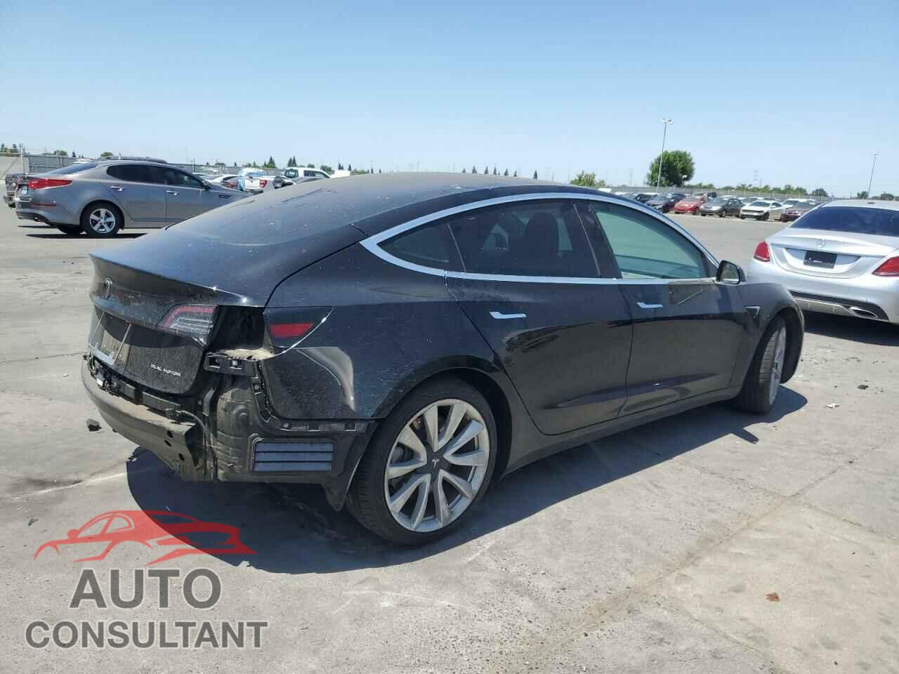 TESLA MODEL 3 2018 - 5YJ3E1EBXJF184607