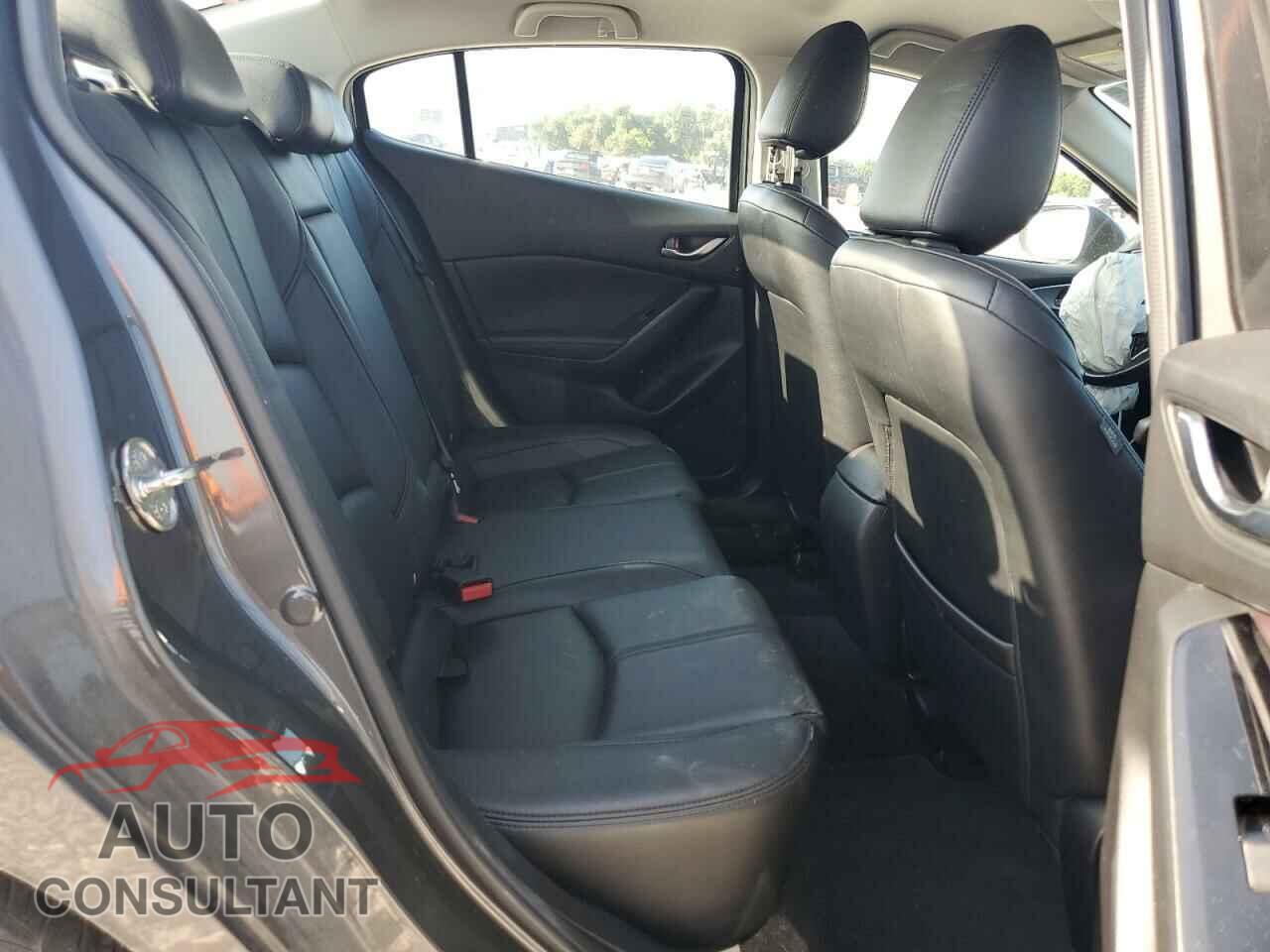 MAZDA 3 2017 - JM1BN1V76H1105363