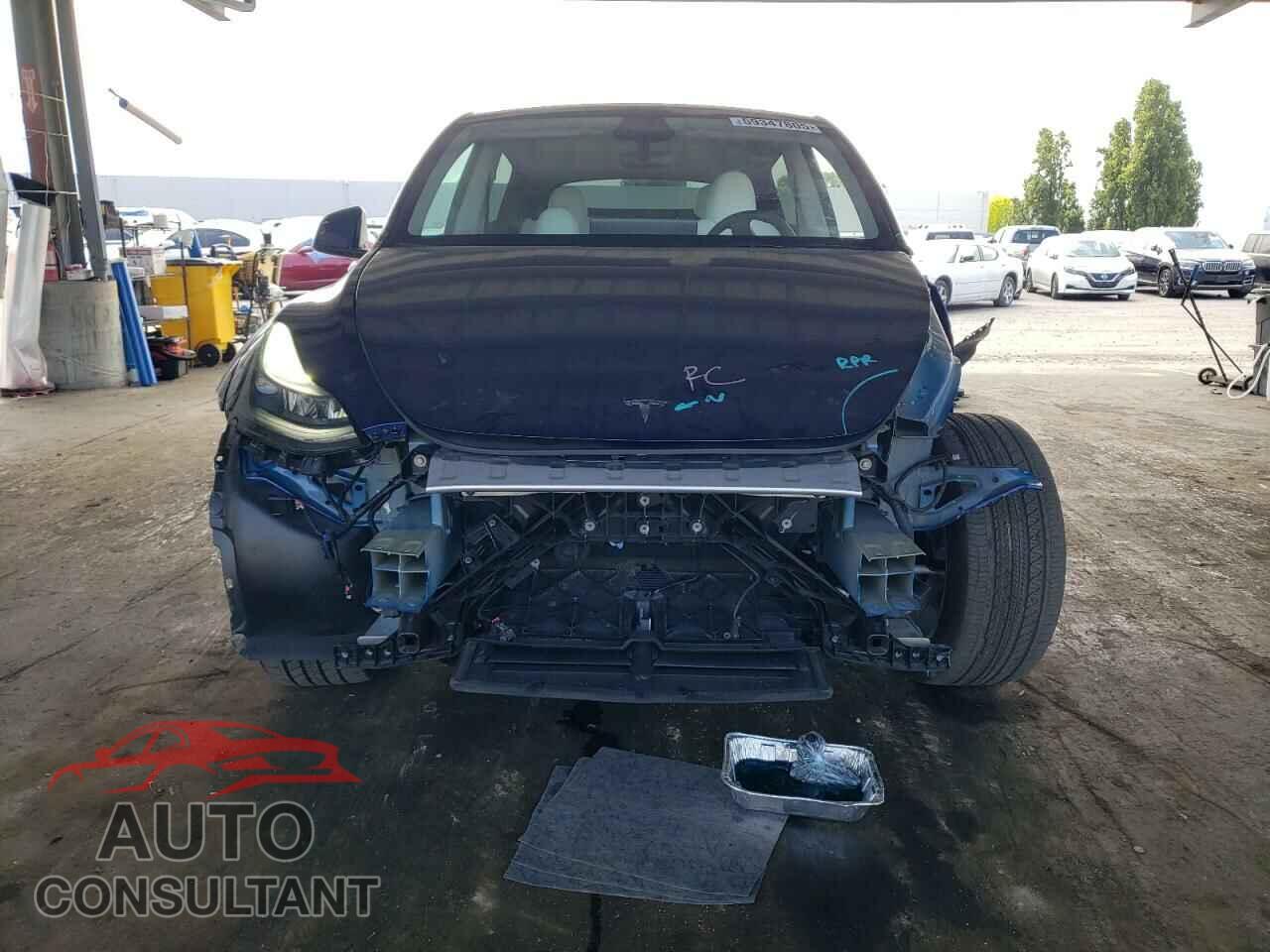 TESLA MODEL Y 2023 - 7SAYGDEE2PF841276