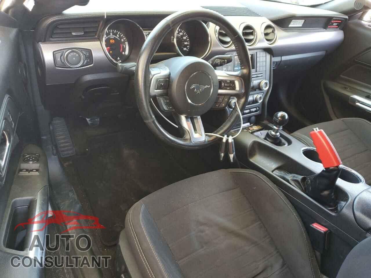 FORD MUSTANG 2016 - 1FA6P8CF2G5259449