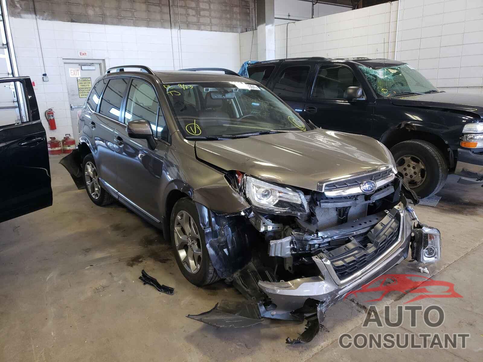 SUBARU FORESTER 2018 - JF2SJAWC3JH453417