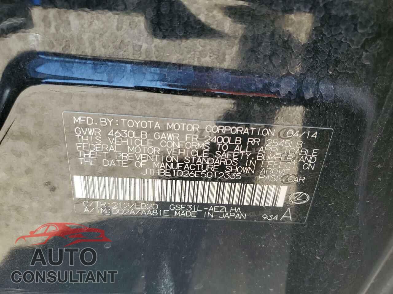LEXUS IS 2014 - JTHBE1D26E5012335