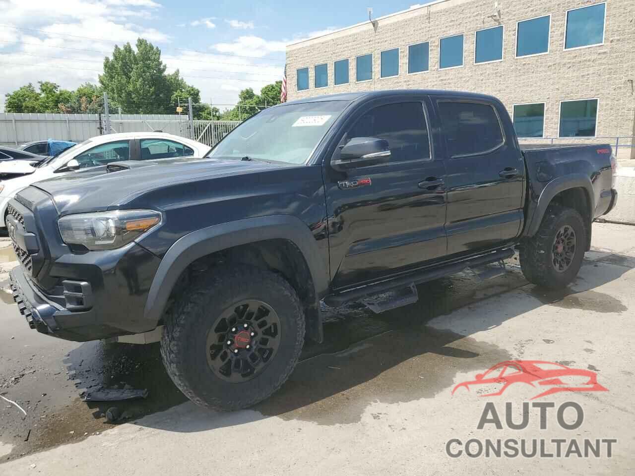 TOYOTA TACOMA 2019 - 5TFCZ5ANXKX184626