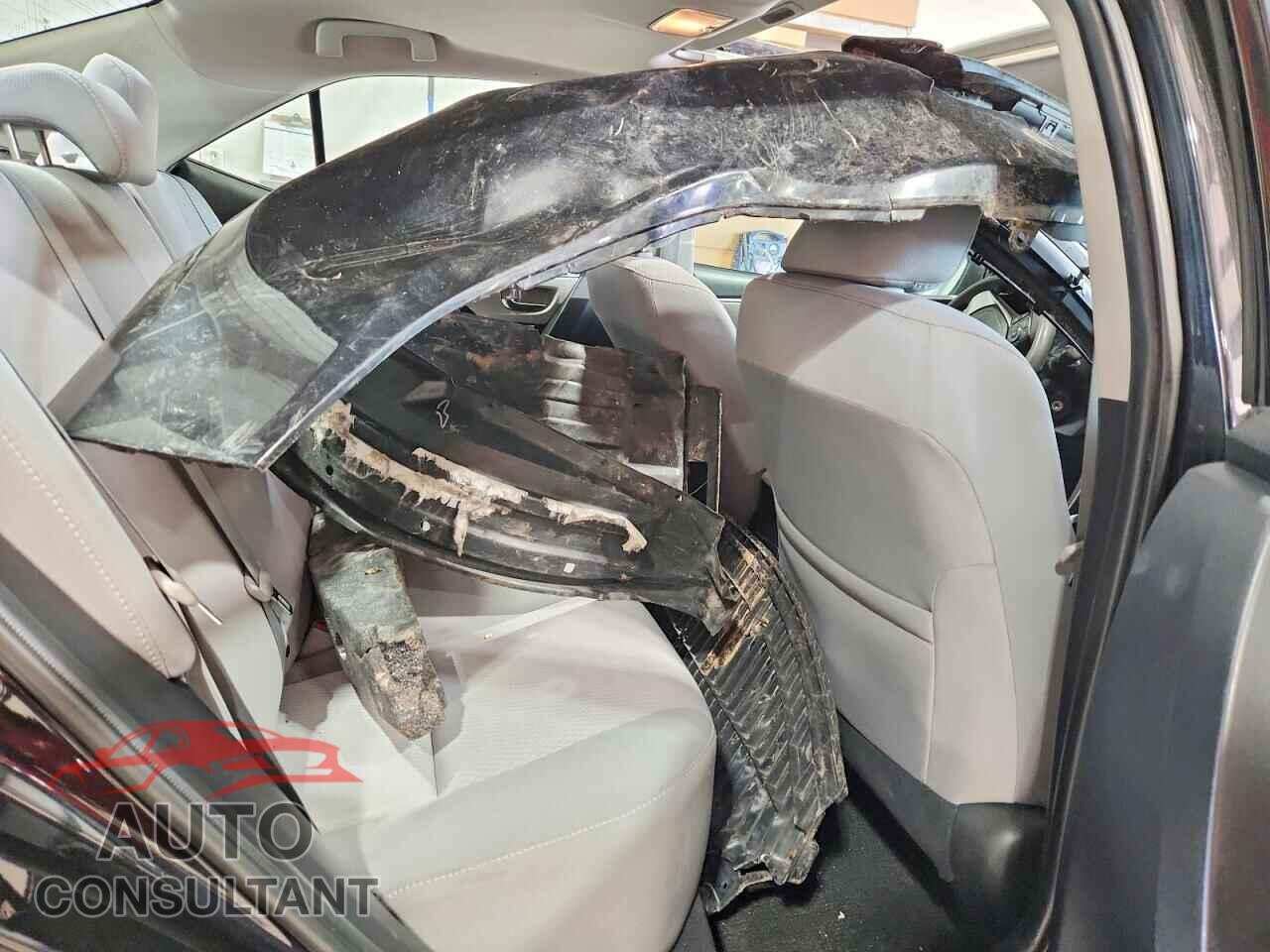 TOYOTA COROLLA 2014 - 2T1BURHE0EC009800
