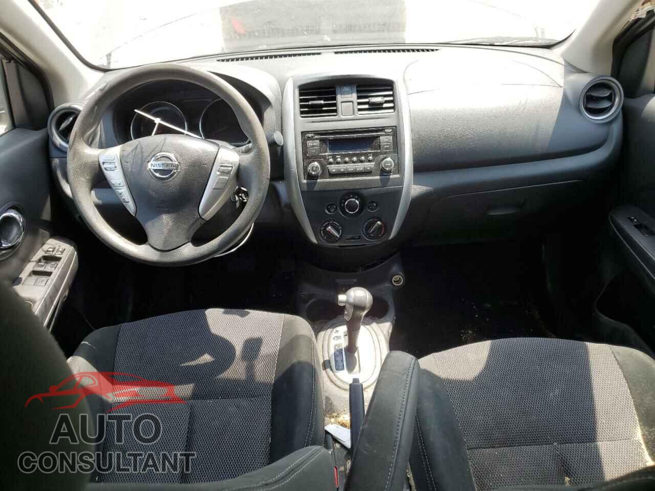 NISSAN VERSA 2017 - 3N1CN7AP3HL856090