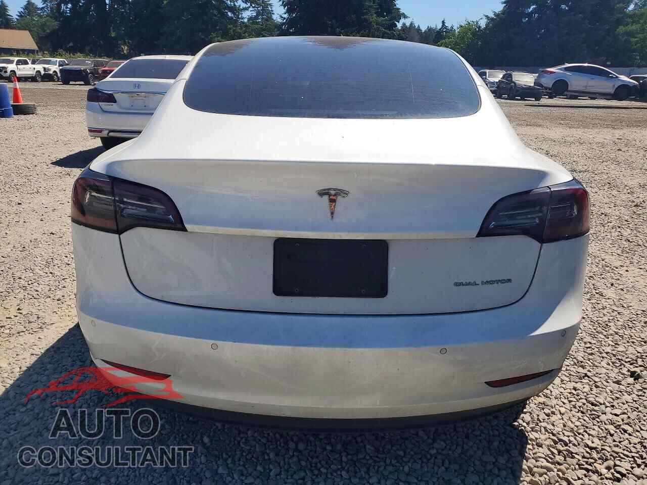TESLA MODEL 3 2022 - 5YJ3E1EB9NF204027