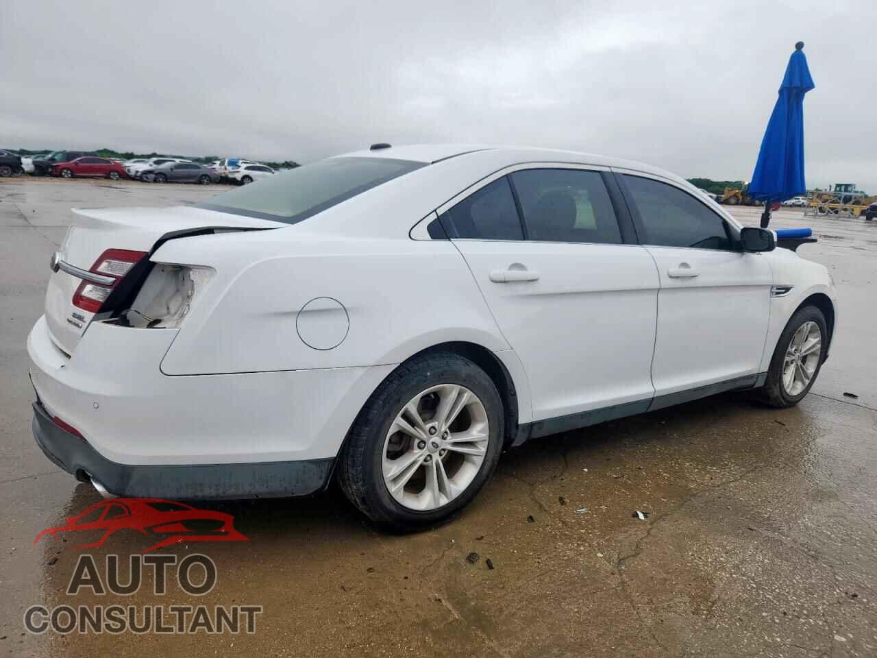 FORD TAURUS 2013 - 1FAHP2E80DG133479