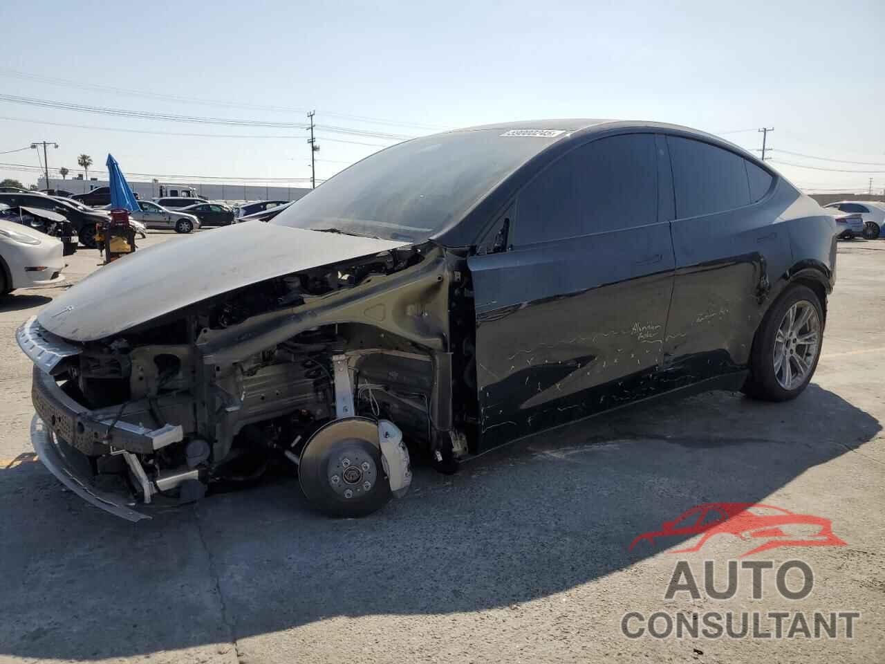 TESLA MODEL Y 2023 - 7SAYGDEEXPA105778