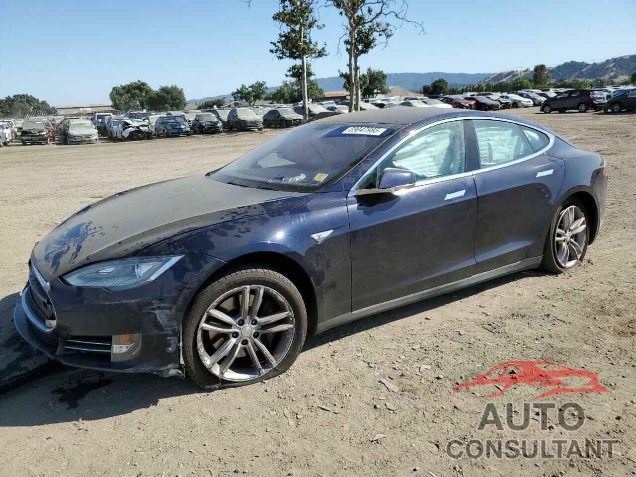 TESLA MODEL S 2013 - 5YJSA1AC9DFP10400