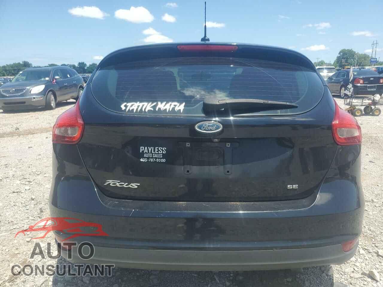 FORD FOCUS 2017 - 1FADP3K27HL246718