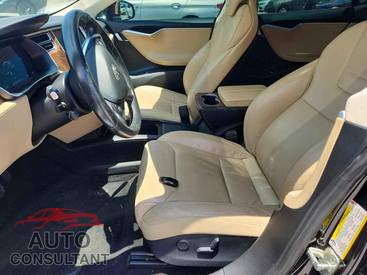 TESLA MODEL S 2017 - 5YJSA1E26HF206457