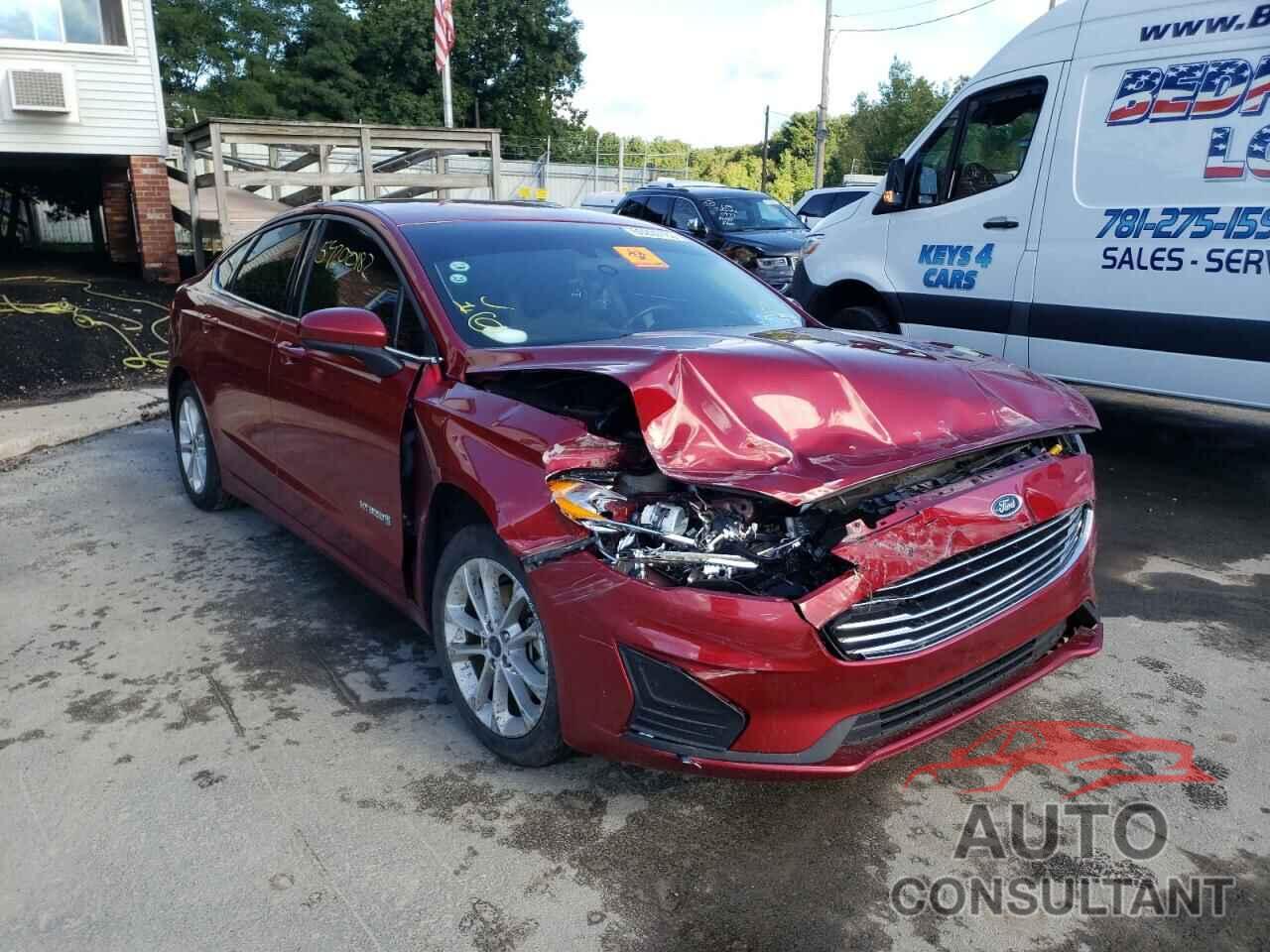 FORD FUSION 2019 - 3FA6P0LU3KR189966