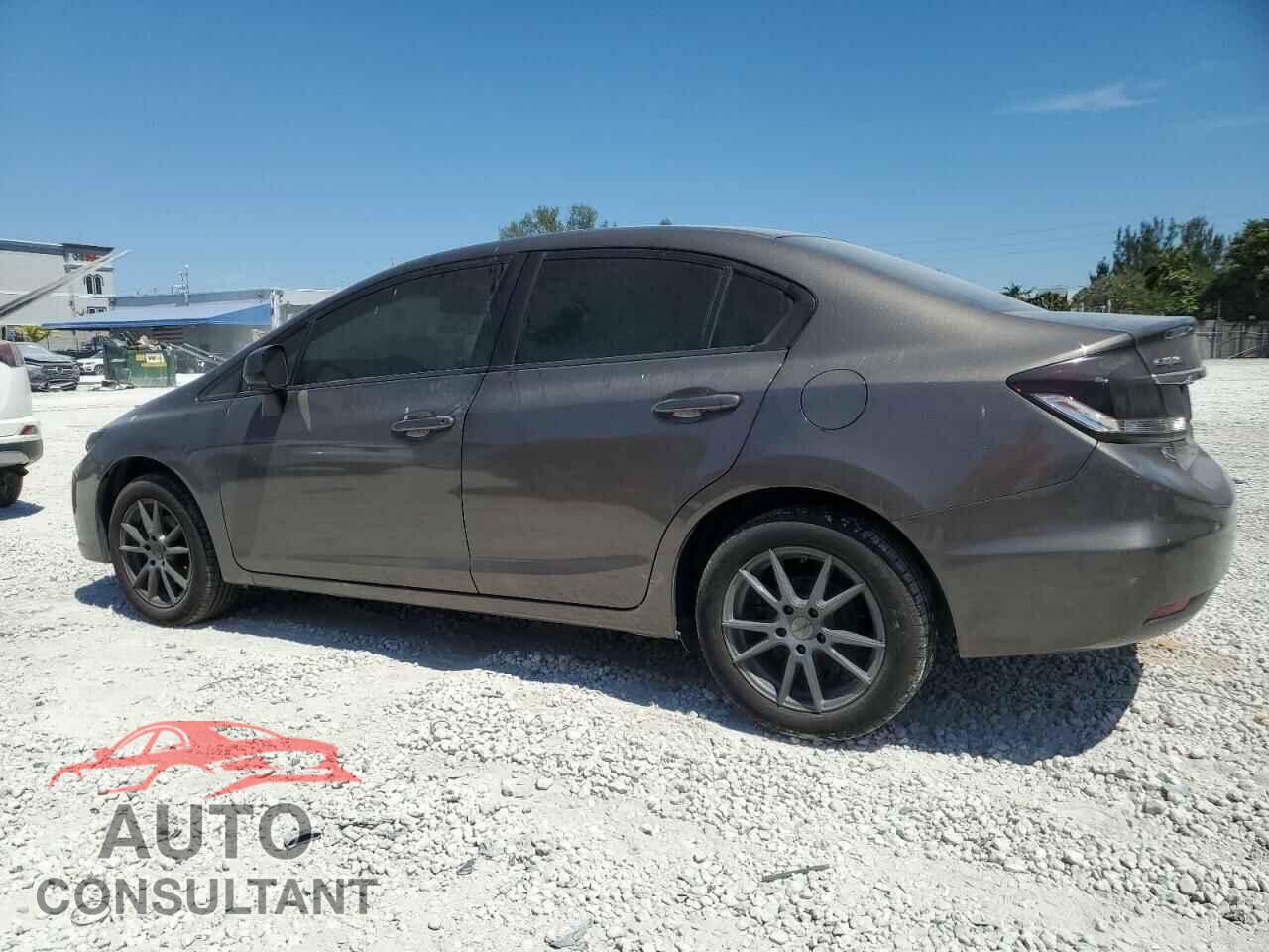 HONDA CIVIC 2013 - 2HGFB2F56DH567948