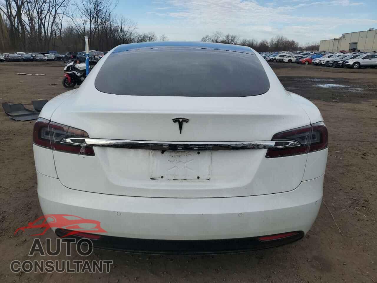 TESLA MODEL S 2017 - 5YJSA1E27HF198210
