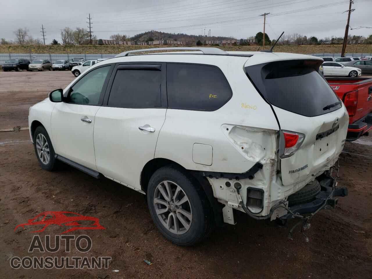 NISSAN PATHFINDER 2015 - 5N1AR2MM6FC642440