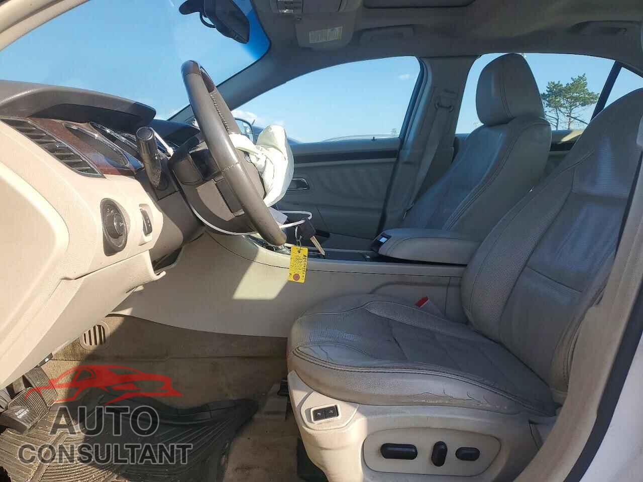 FORD TAURUS 2012 - 1FAHP2FWXCG129970
