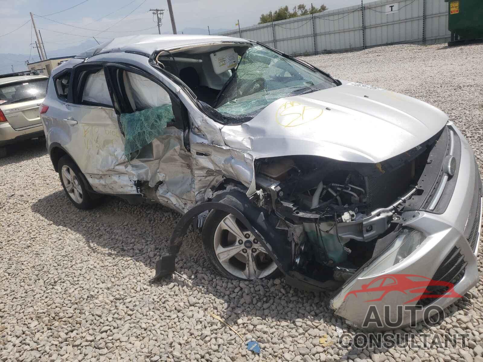 FORD ESCAPE 2016 - 1FMCU9GX7GUB74980