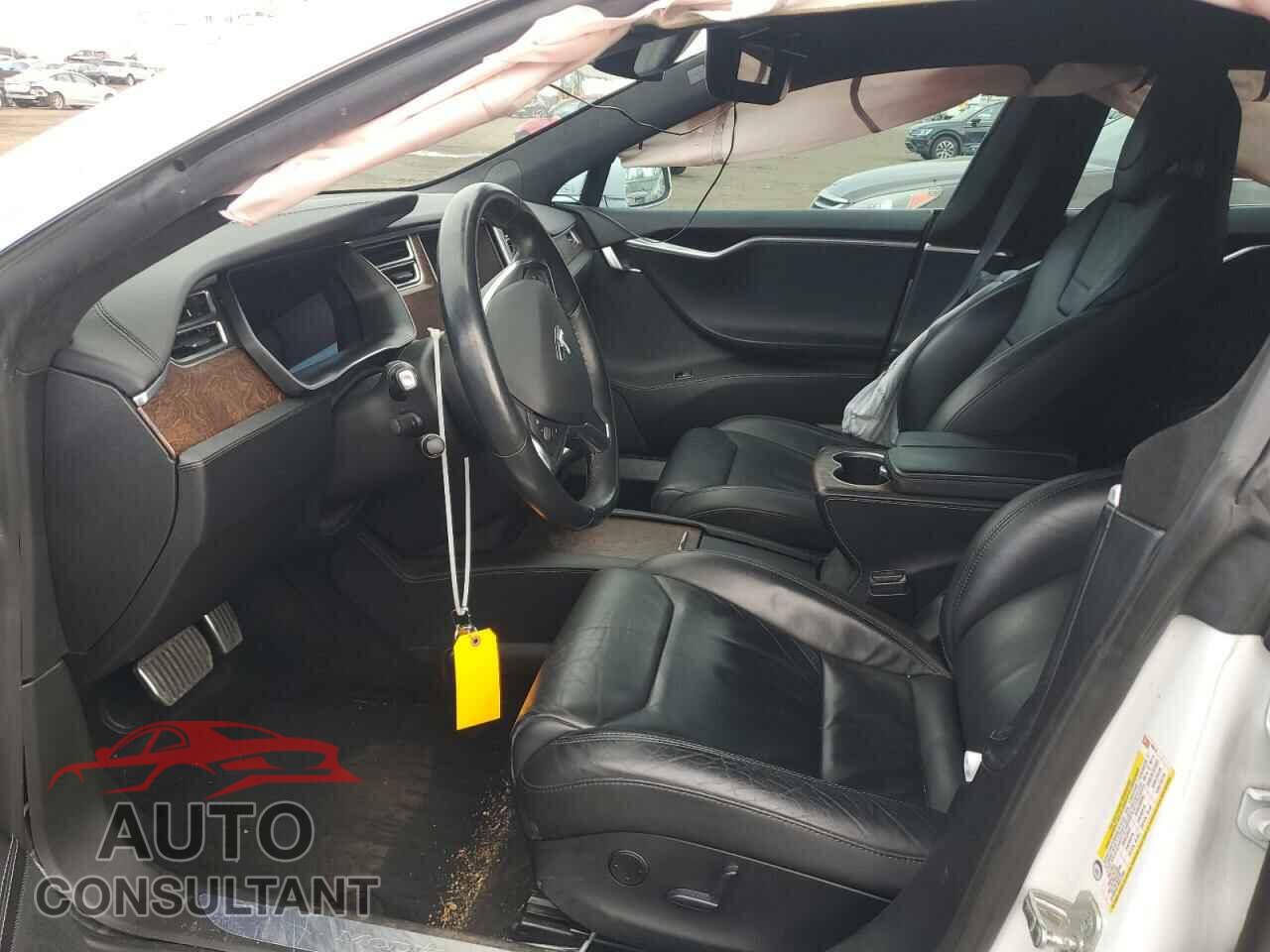 TESLA MODEL S 2017 - 5YJSA1E27HF198210