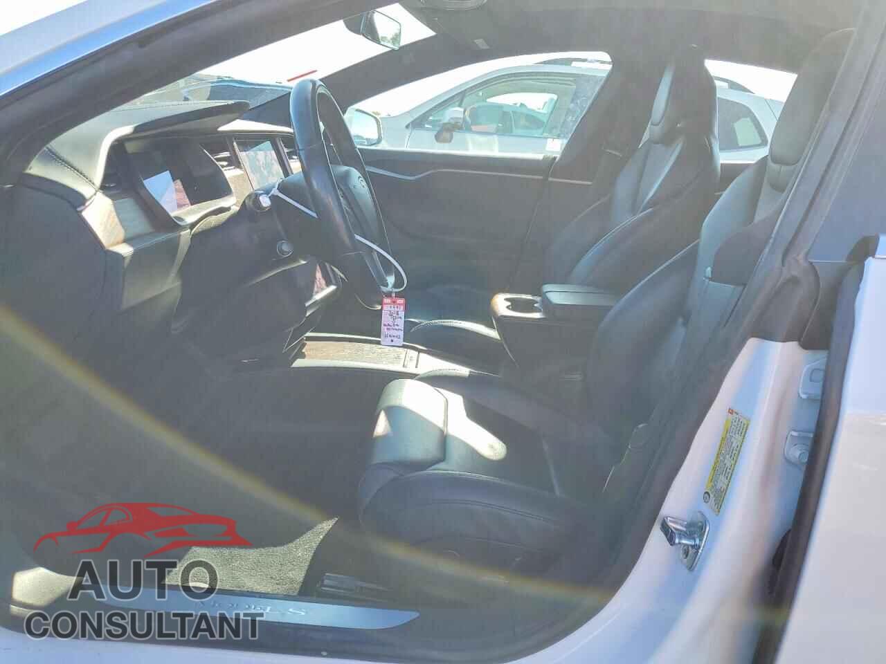 TESLA MODEL S 2018 - 5YJSA1E20JF281337