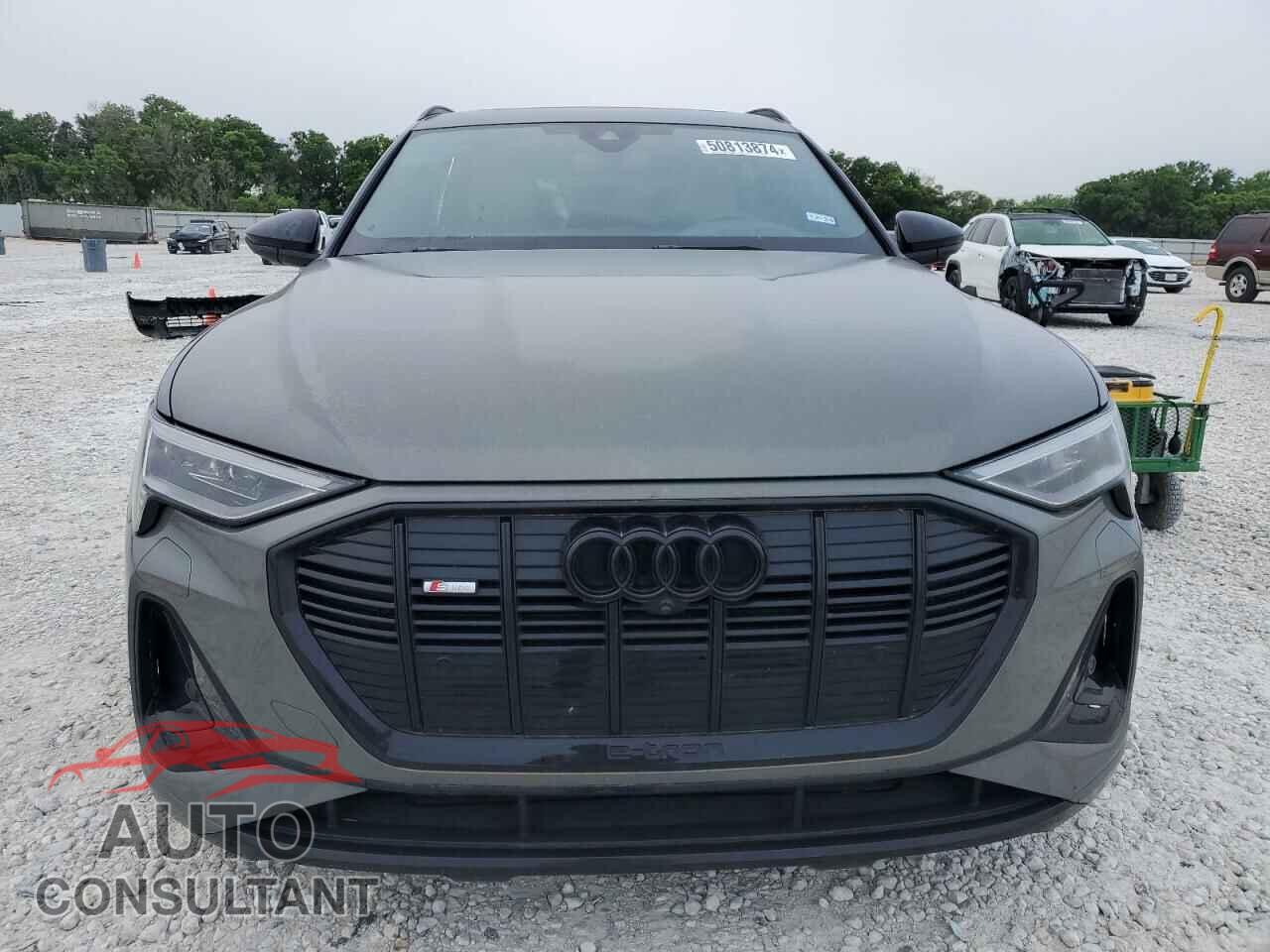 AUDI E-TRON CHR 2023 - WA1VABGEXPB011919