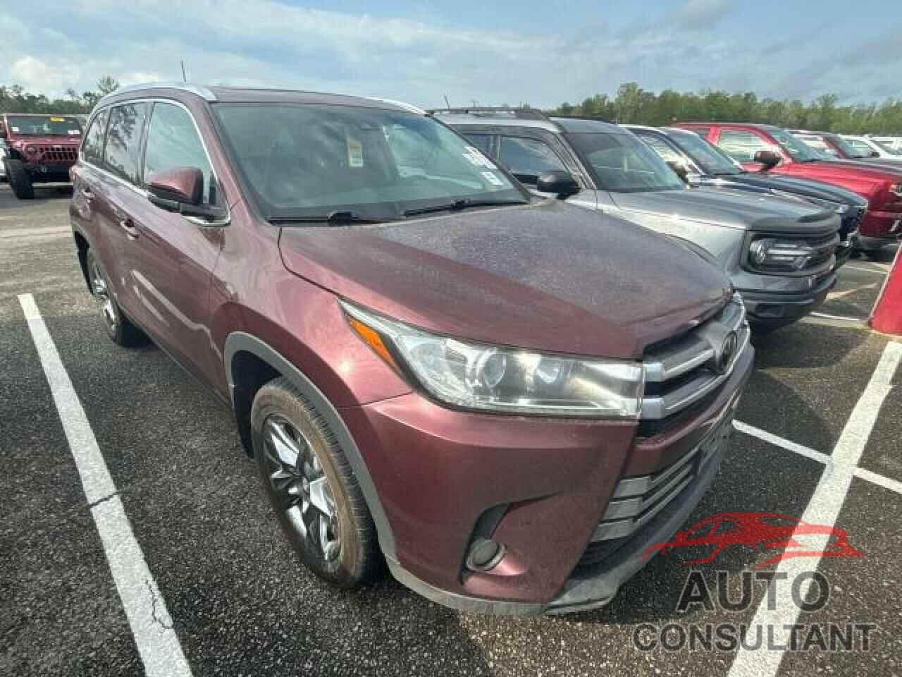 TOYOTA HIGHLANDER 2018 - 5TDDZRFH6JS902367