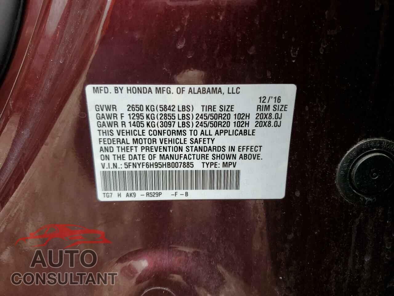 HONDA PILOT 2017 - 5FNYF6H95HB007885