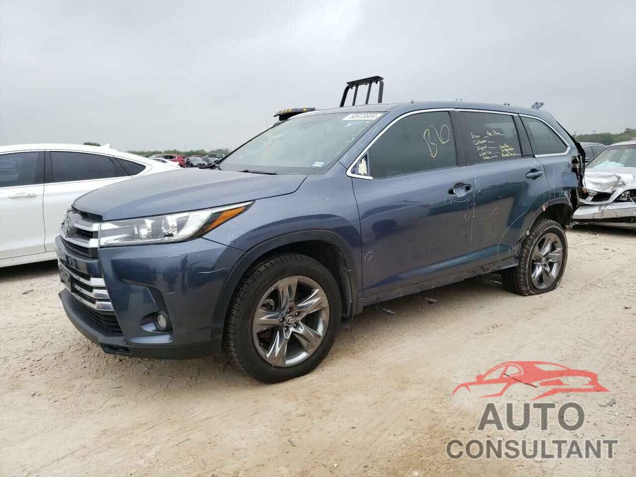 TOYOTA HIGHLANDER 2018 - 5TDDZRFH0JS890815