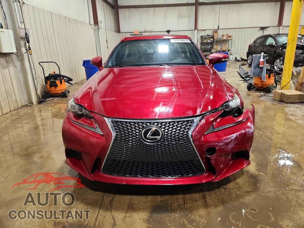 LEXUS IS 2015 - JTHCF1D28F5018124