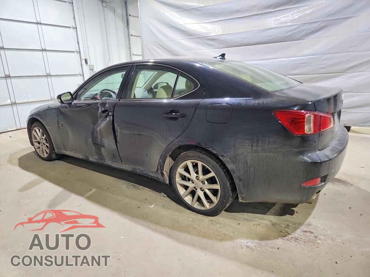 LEXUS IS 2012 - JTHCF5C26C5055645
